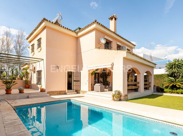 Montequinto, Andalusia 41089
