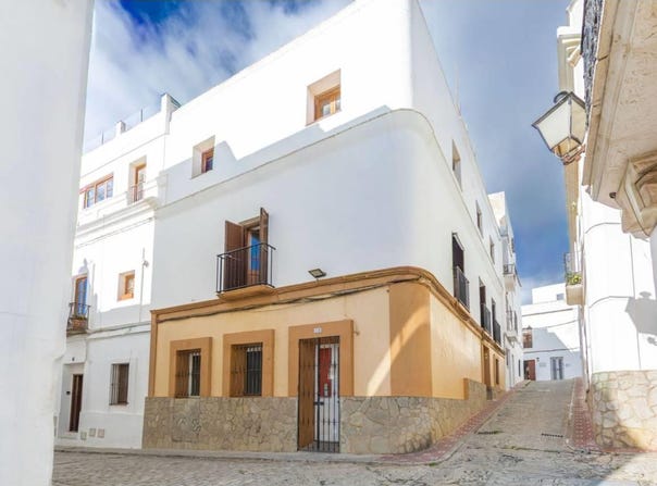 Tarifa, Andalusia 11380