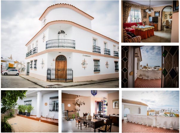 Moguer, Andalusia 21800