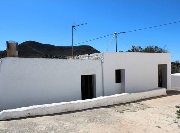Eduardo Fajardo, Níjar, Andalusia 04116