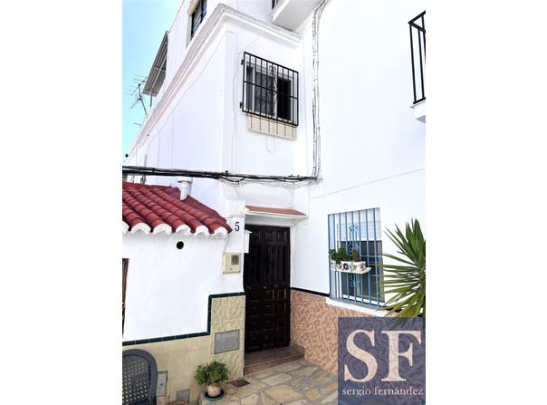 Algarrobo, Andalusia 29750