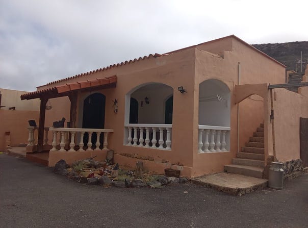 Antigua, Canary Islands 35610