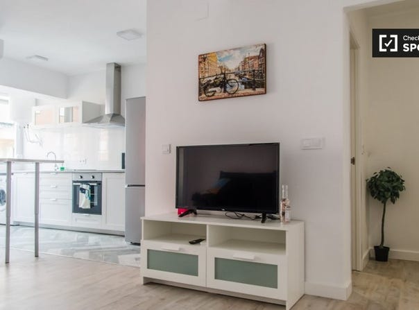 valencia, Valencian Community 46021