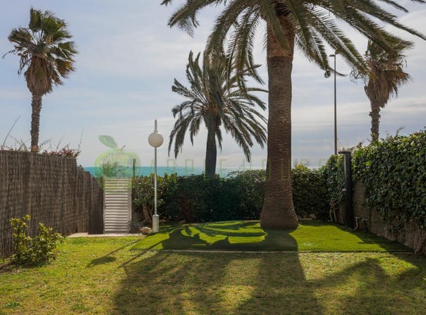 Sitges, Catalonia 08870