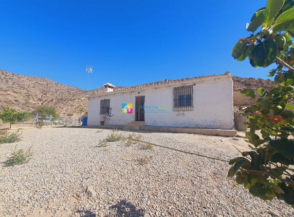Albox, Andalusia 04692