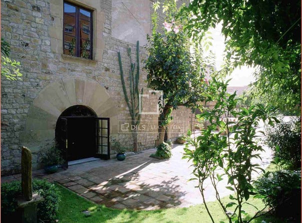 Cornellá de Llobregat, Catalonia 08940
