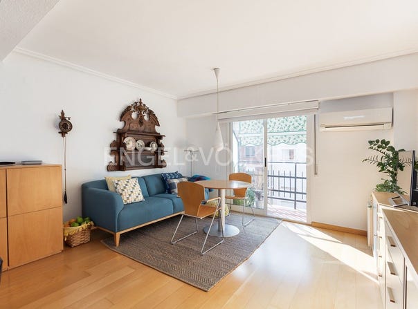 Valencia Capital, Valencian Community 46009