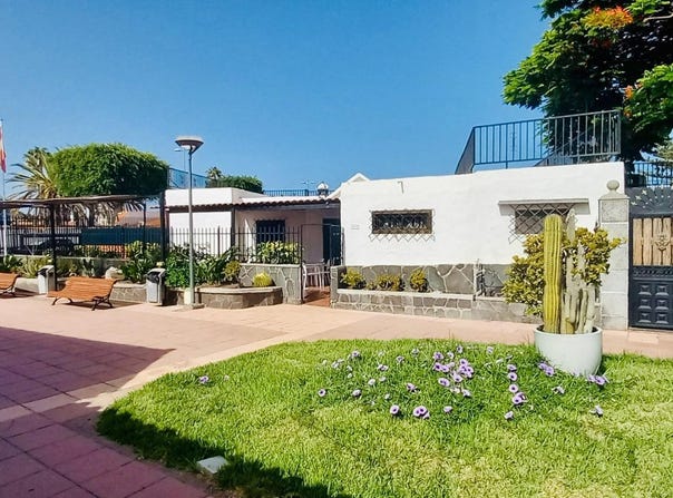 San Bartolome de Tirajana, Canary Islands 35100