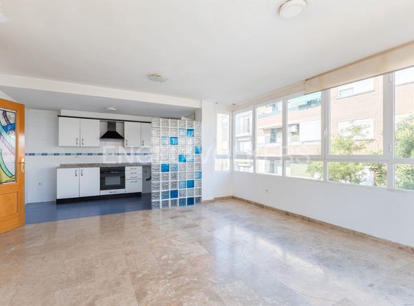 Valencia Capital, Valencian Community 46019