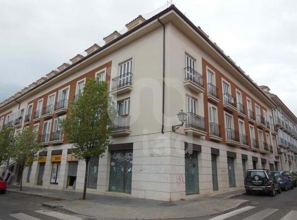 Madrid, Community of Madrid 28300