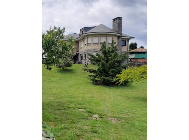 Gozon, Asturias 33490