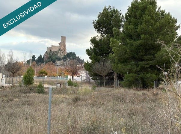 Almansa, Castile-La Mancha 02640