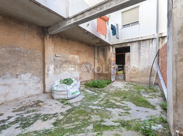 Gandia, Valencian Community 46701