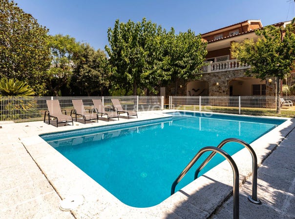 Vilassar de Dalt, Catalonia 08339