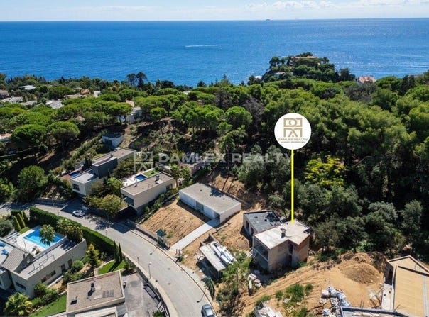 Blanes, Catalonia 17300