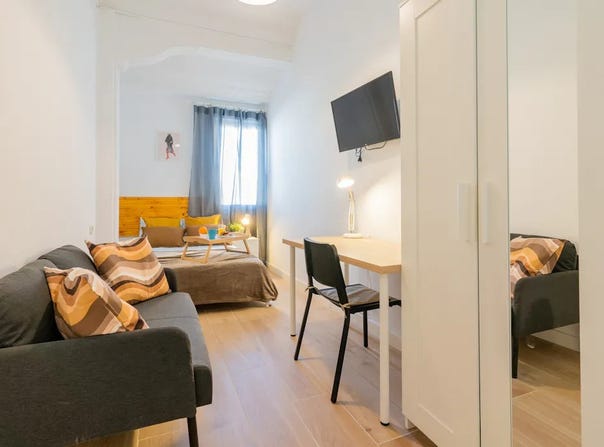 Carrer dHonorat Juan, Valencia, Valencian Community 46007
