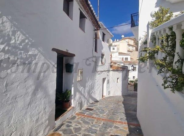 Sedella, Andalusia 29715