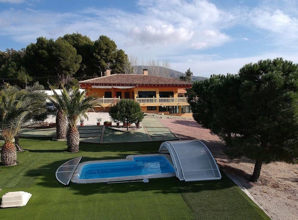 Petrer, Valencia 03610