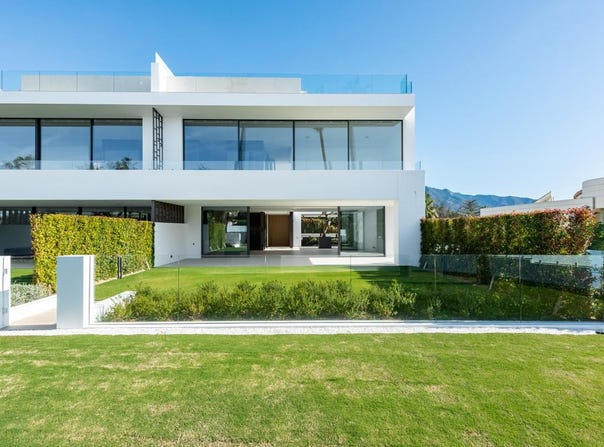 Nueva Andalucia, Andalusia 29660