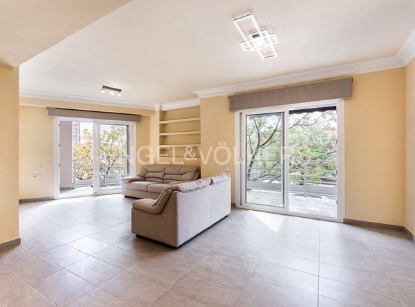 Valencia Capital, Valencian Community 46009
