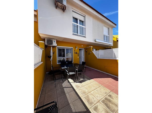 Puerto del Rosario, Canary Islands 35600