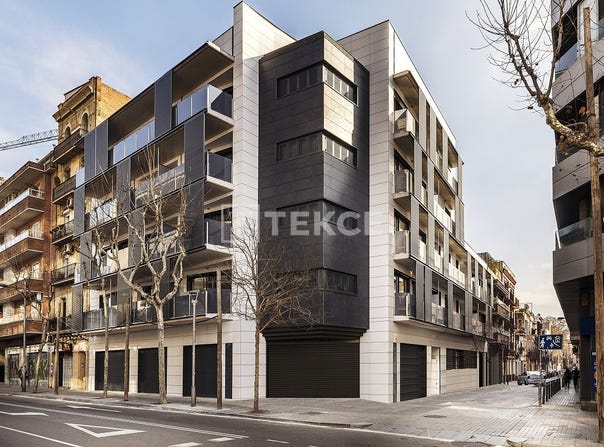 Hospitalet de Llobregat, Santa Eulàlia, Barcelona, Catalonia 08902