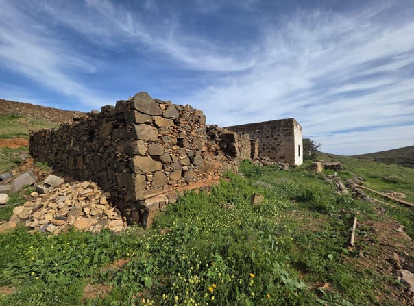 Antigua, Canary Islands 35610