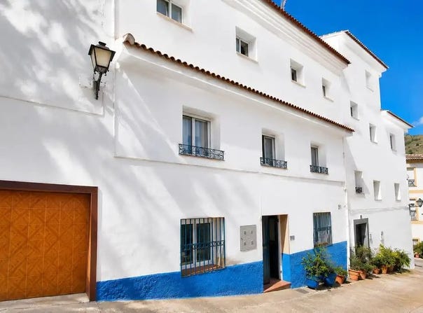 Tolox, Andalusia 29109