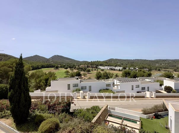 Roca Llisa, Balearic Islands 07819