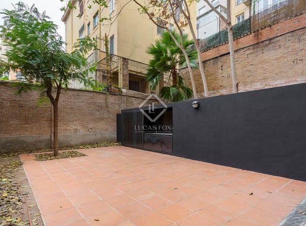 Barcelona, Catalonia 08009