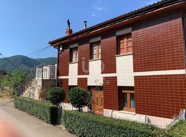 Asturias, Asturias 33694