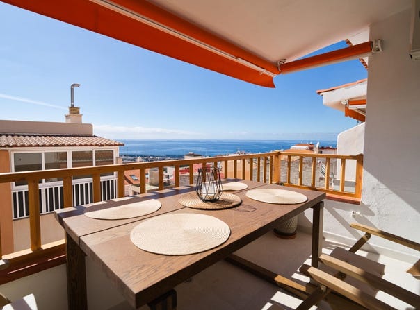Arona, Canary Islands 38650