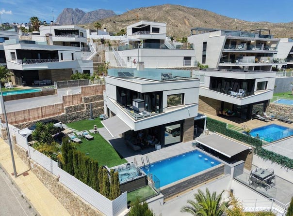 Finestrat, Valencian Community 03509