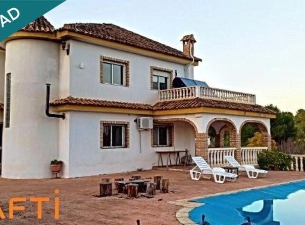 Chiva, Valencian Community 46370