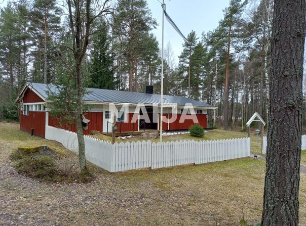 Vanhaniementie 54, Pyhtää, Kymenlaakso 49200