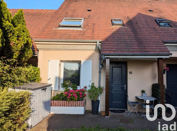 Chevrières, Hauts-de-France 60710