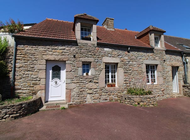 Saint-Pierre-Église, Manche 50330