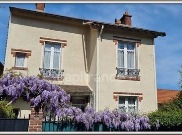 SEVRES, Île-de-France 92310