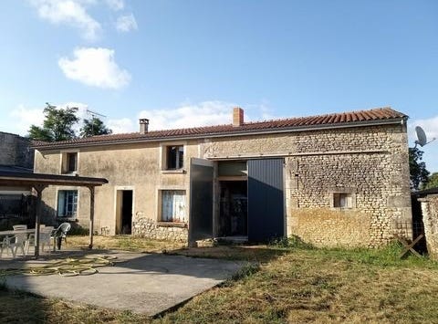 Jazennes, Poitou-Charentes 17260