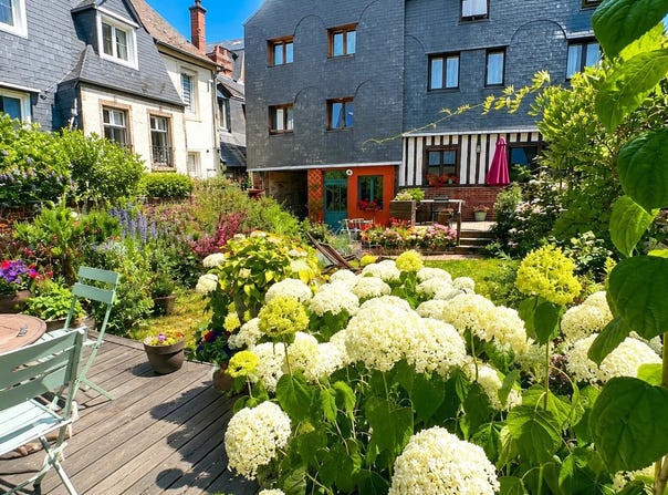Pont-Audemer, Upper Normandy 27500