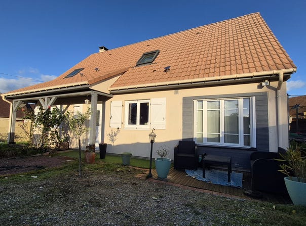 Guécélard, Pays de la Loire 72230