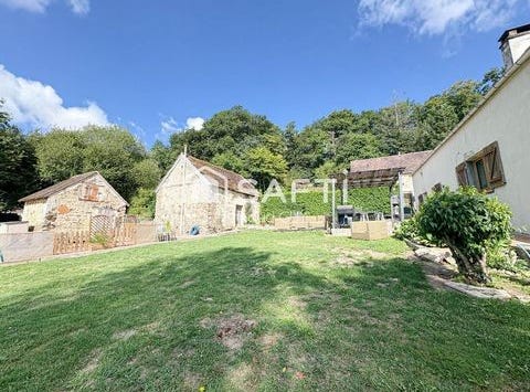 Neufchatel-En-Saosnois, Pays de la Loire 72600