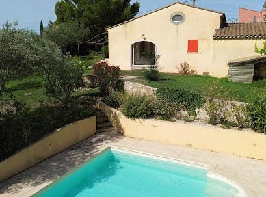 Aubignan, Provence-Alpes-Côte d'Azur 84810
