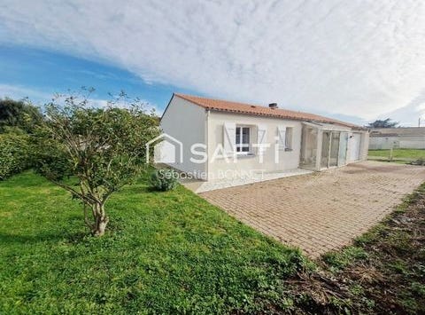 Angles, Pays de la Loire 85750