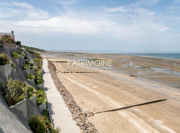 Cricqueboeuf, Lower Normandy 14113