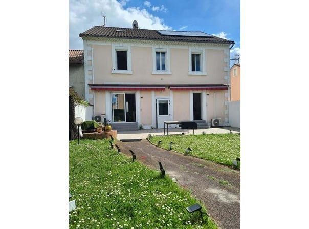 Saint-Astier, Aquitaine 24110