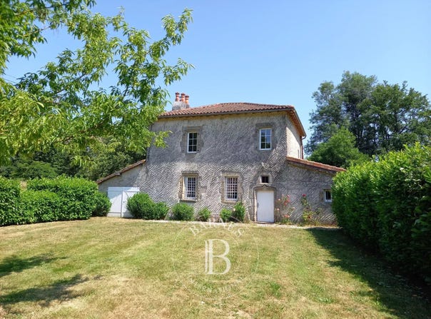 Cerizay, Poitou-Charentes 79140