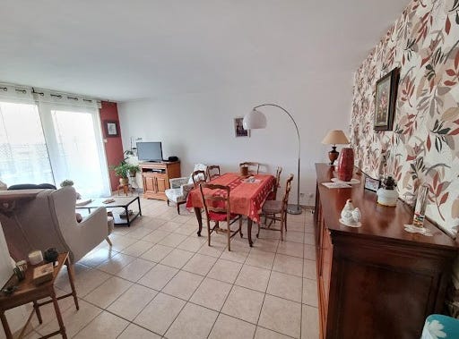 Villefranche-sur-Saône, Auvergne-Rhône-Alpes 69400