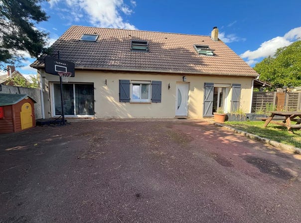 Auneau, Eure-et-Loir 28700
