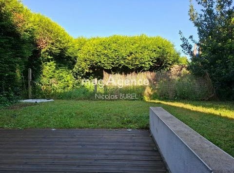 Laval, Pays de la Loire 53000
